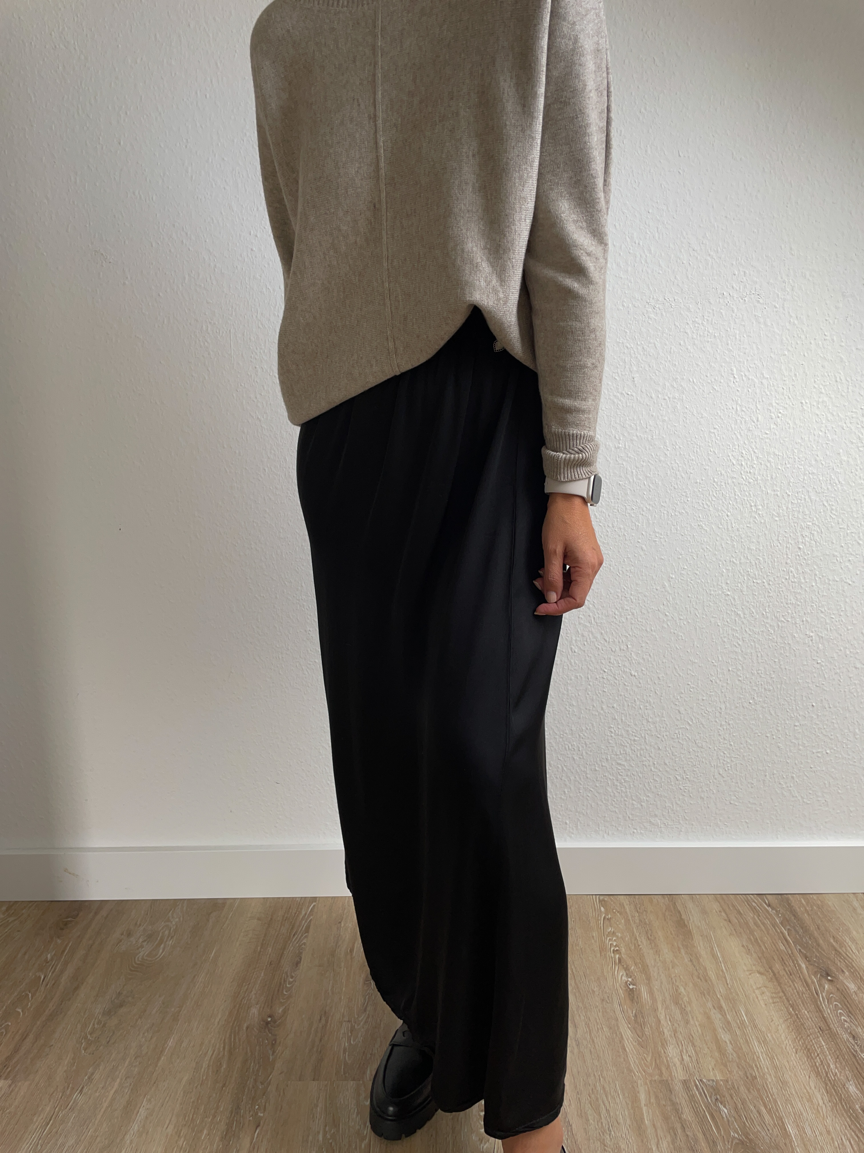 Satin Skirt Black Satin Skirt Black