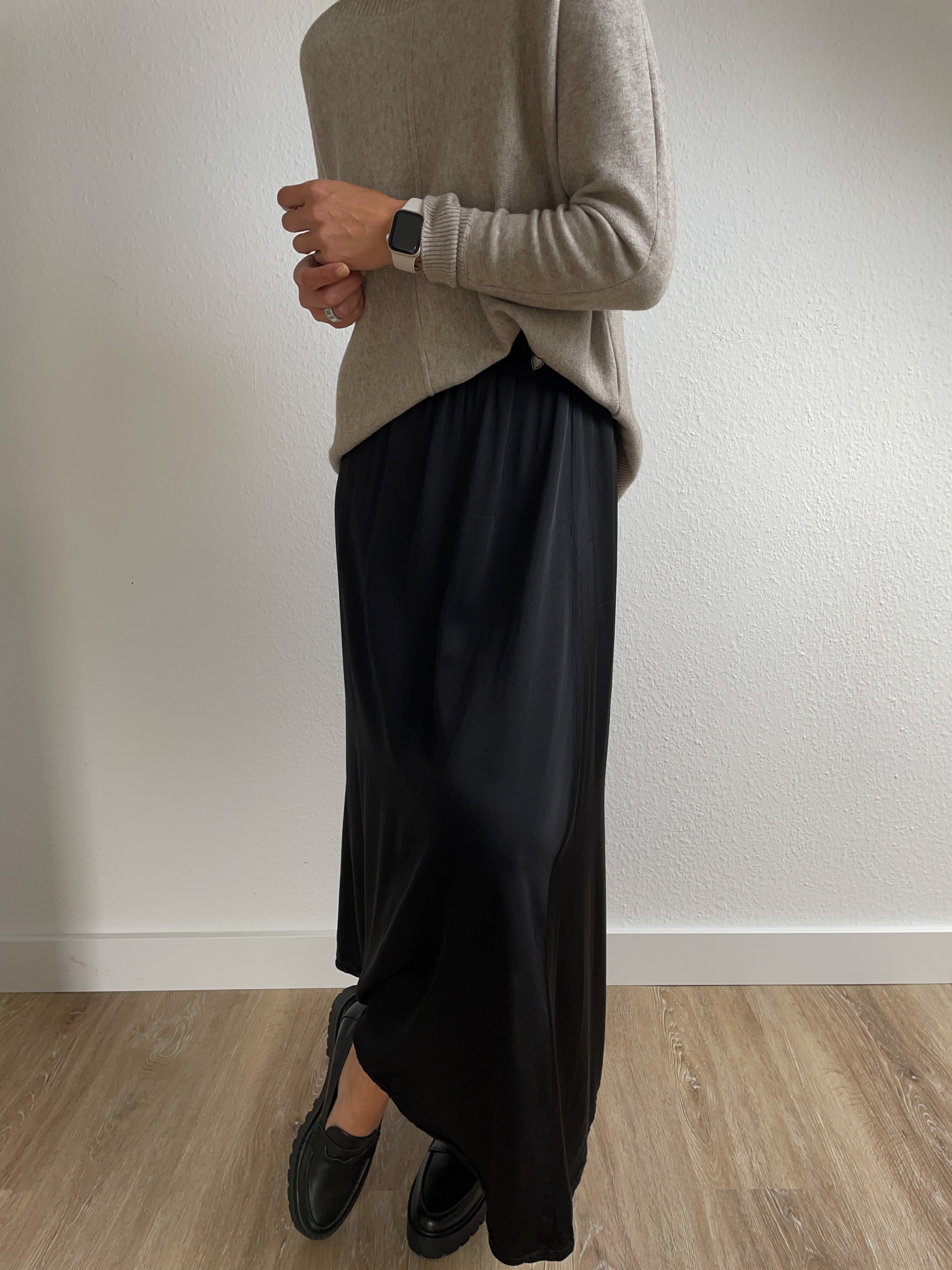 Satin Skirt Black Satin Skirt Black