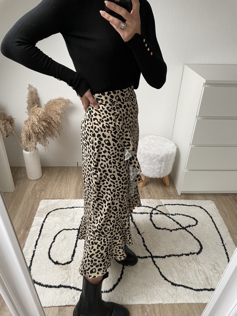 Leo Skirt Leo Skirt