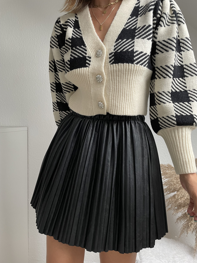 Cropped Cardigan